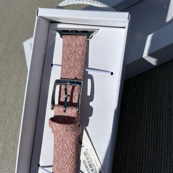 Michael Kors Access Apple Watch Band 38MM/40MM Micro PVC - Picture 4 of 17